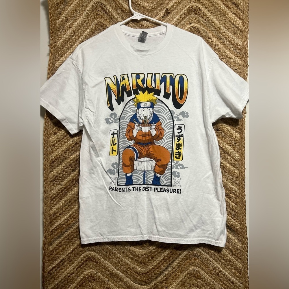 Naruto Men's Ramen Graphic White Short Sleeve T-shirt,Size L,Great Condition